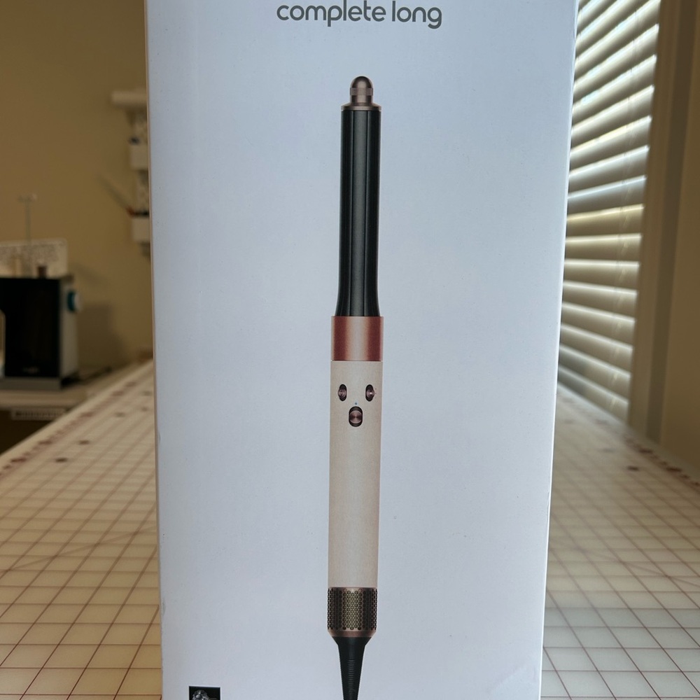 Dyson Airwrap Styler in Rose Gold